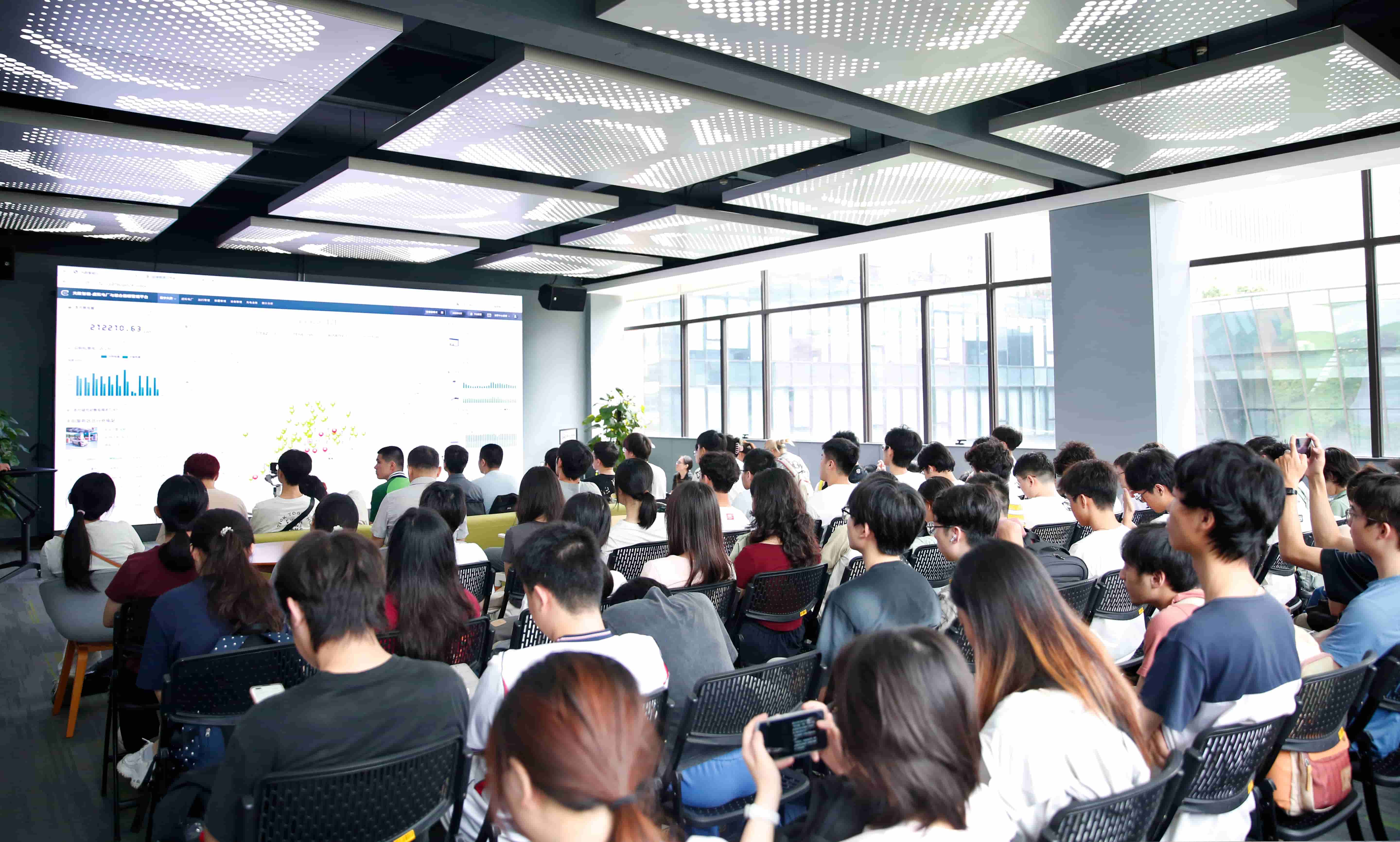 深化校企协同创新,赋能新型电力系统建设丨华南理工大学师生走进sunbet申搏开展产学研交流活动